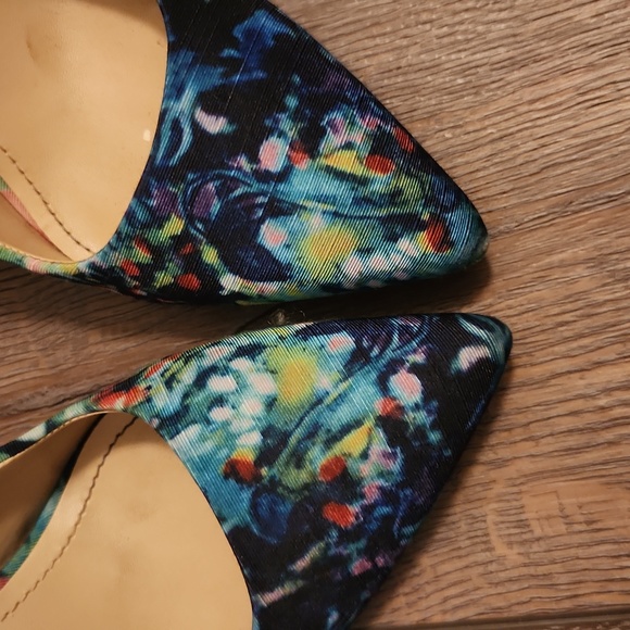 Multicolor Heels - Picture 4 of 4